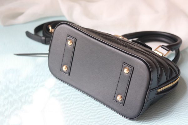 ルイヴィトン アウトレット 店舗 VUITTON ナノ･アルマ ハンドバッグ M83048 マルタージュ ブラック 黒 N品 - 画像 (3)