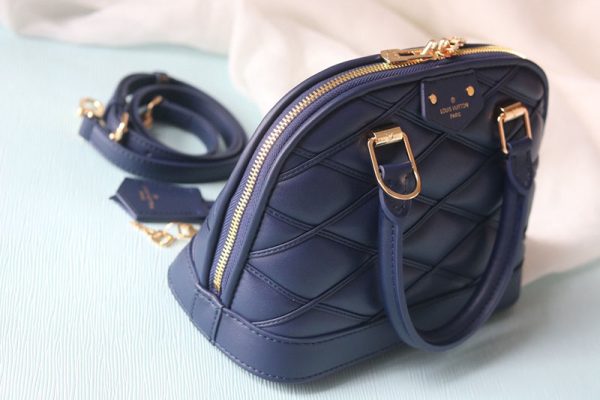 ルイヴィトン アウトレット 店舗 VUITTON ヴェルニ アルマ BB マルタージュ ブルーマリーヌ M23666 レディース ラムレザー 2WAYバッグ - 画像 (4)