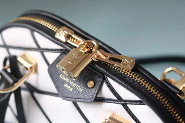 ルイヴィトン アウトレット 店舗 VUITTON アルマBB ハンドバッグ ホワイト|ブラック M23761 レディース ラムレザー 2WAY ショルダー LOUIS VUITTON - 画像 (5)
