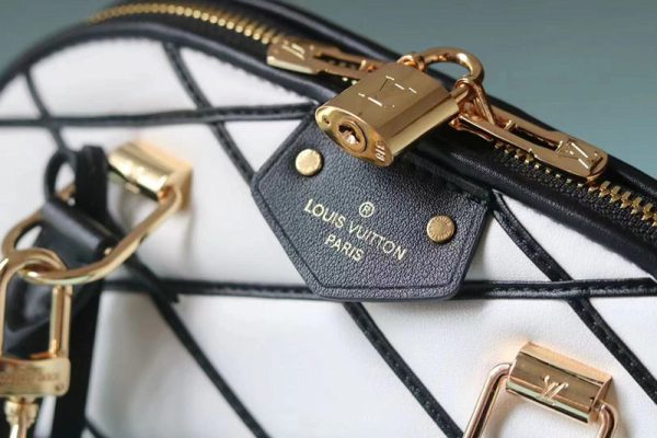 ルイヴィトン アウトレット 店舗 VUITTON アルマBB ハンドバッグ ホワイト|ブラック M23761 レディース ラムレザー 2WAY ショルダー LOUIS VUITTON - 画像 (2)