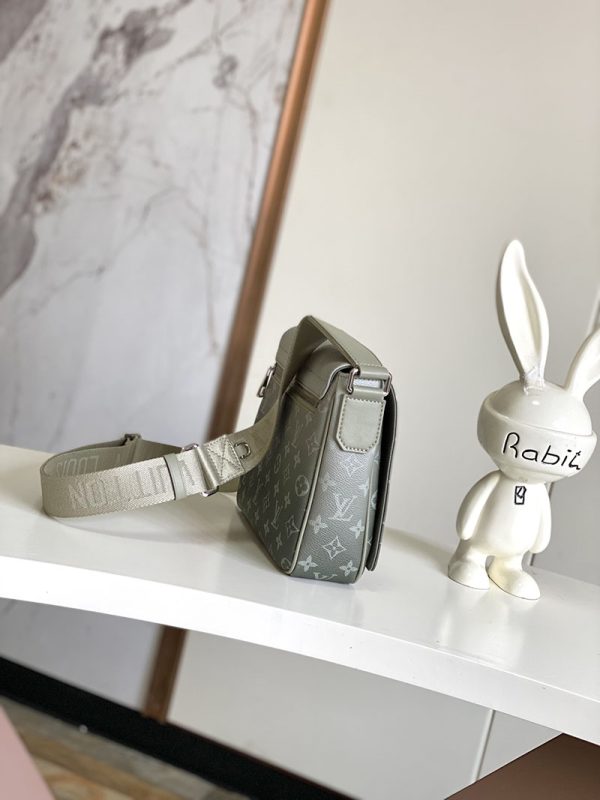 ルイヴィトン バッグの人気 超N品 LOUIS VUITTON モノグラム グラディエント ディストリクトPM NV3 M11593 メンズ ショルダーバッグ - 画像 (9)