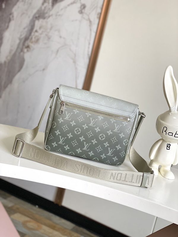 ルイヴィトン バッグの人気 超N品 LOUIS VUITTON モノグラム グラディエント ディストリクトPM NV3 M11593 メンズ ショルダーバッグ - 画像 (8)