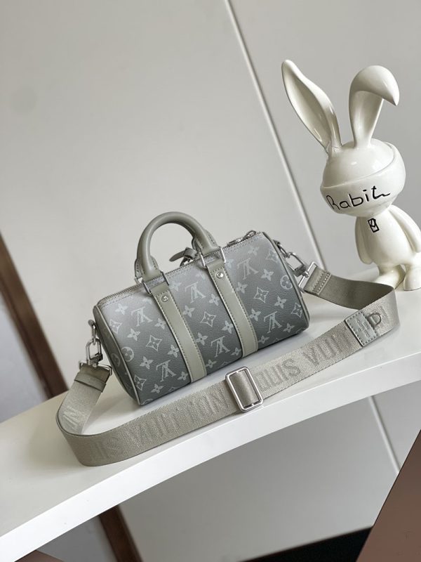 ルイヴィトン バッグの人気 超N品 LOUIS VUITTON キーポルバンドリエール25 M11591 モノグラムグラディエント NFC - 画像 (8)