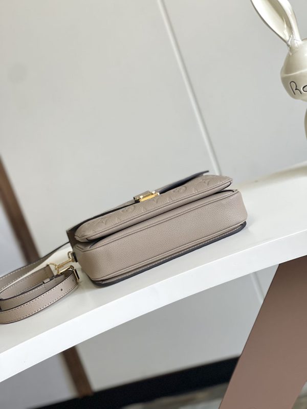LOUIS VUITTON ポシェット・メティスMM モノグラム・アンプラント トゥルトレール M44881 ルイヴィトン バッグの人気 超N品 - 画像 (7)