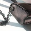 ルイヴィトン アウトレット 店舗 VUITTON ツイスト WEST ブラック M25336 エピ バッグ lv301097 N品 ルイヴィトン エピ ショルダーバッグ - 画像 (4)