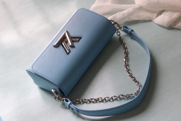 ルイヴィトン アウトレット 店舗 VUITTON ツイスト WEST キャンディ ブルー M24566 エピ バッグ lv301100 N品 ルイヴィトン エピ バッグ 人気 - 画像 (9)