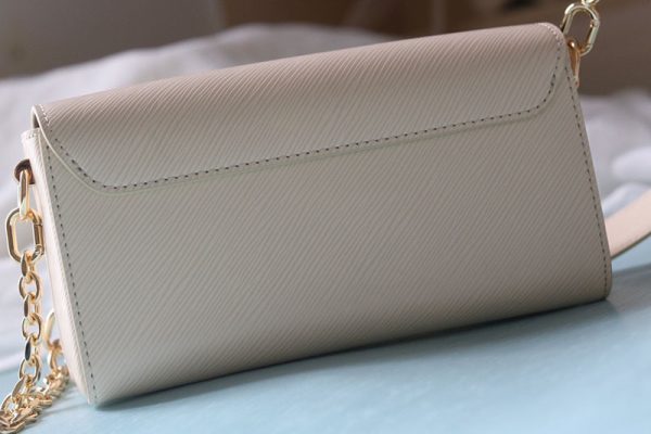 ルイヴィトン アウトレット 店舗 VUITTON ツイスト WEST クオーツ M24550 エピ バッグ lv301101 N品 ルイヴィトン エピ バッグ 人気 - 画像 (3)