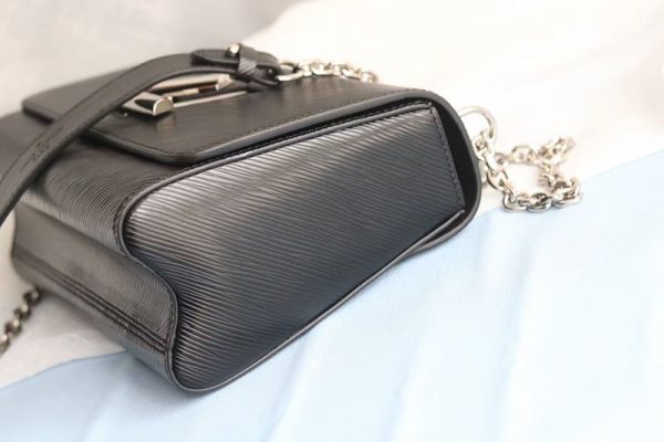ルイヴィトン アウトレット 店舗 LV ツイスト ショルダーバッグ エピ ブラック lv301135 N品 ヴィトン エピ ショルダー 廃盤 - 画像 (7)