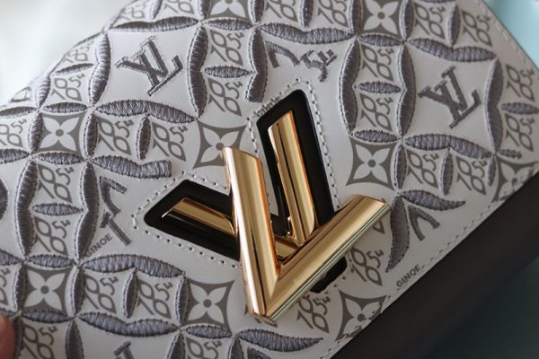 ルイヴィトン アウトレット 店舗 VUITTON ショルダーバッグ Since 1854 ツイストMM lv301151 グレー N品 ショルダーバッグ レディース 斜めがけ 人気 - 画像 (7)