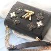 ルイヴィトン アウトレット 店舗 LV ツイスト ショルダーバッグ エピ ブラック lv301152 N品 ルイヴィトン エピ 黒 バッグ - 画像 (6)