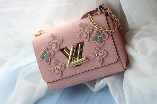 ルイヴィトン アウトレット 店舗 LV ツイスト ショルダーバッグ エピ ピンク lv301153 N品 ルイヴィトン エピ 人気色 - 画像 (9)