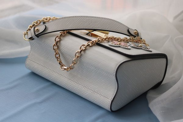 ルイヴィトン アウトレット 店舗 LV ツイスト ショルダーバッグ エピ ホワイト lv301154 N品 レディース ショルダーバッグ 斜めがけ - 画像 (4)