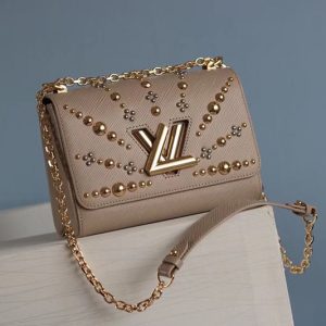 40代 ショルダーバッグ 斜めがけ 軽い