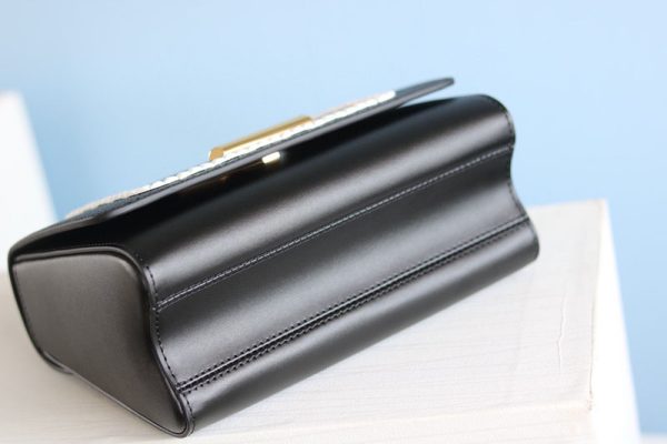 ルイヴィトン アウトレット 店舗 LV ツイスト ショルダーバッグ エピ ブラック lv301158 N品 ショルダーバッグ レディース 人気40代 - 画像 (3)