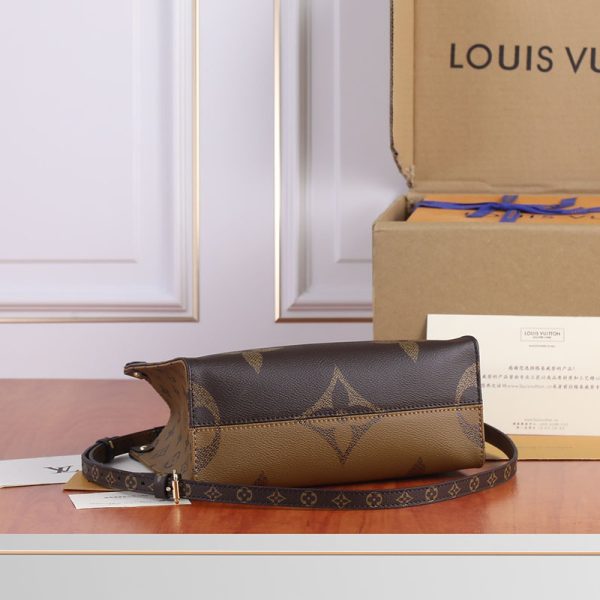 ルイヴィトン モノグラム ジャイアント リバースオンザゴー PM M46373 LOUIS VUITTON トートバッグ N品 - 画像 (8)