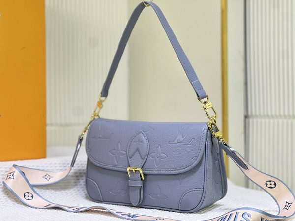 ルイヴィトン M46846ディアヌ NM PM ショルダー ブルー N品 LOUIS VUITTON ルイヴィトン アウトレット御殿場 - 画像 (8)