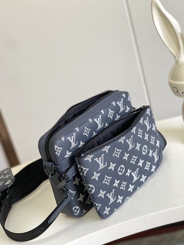 LOUIS VUITTON トリオ･メッセンジャー M24753 ルイヴィトン モノグラム・シャドウ ブルーマリーヌ 超N品 - 画像 (3)