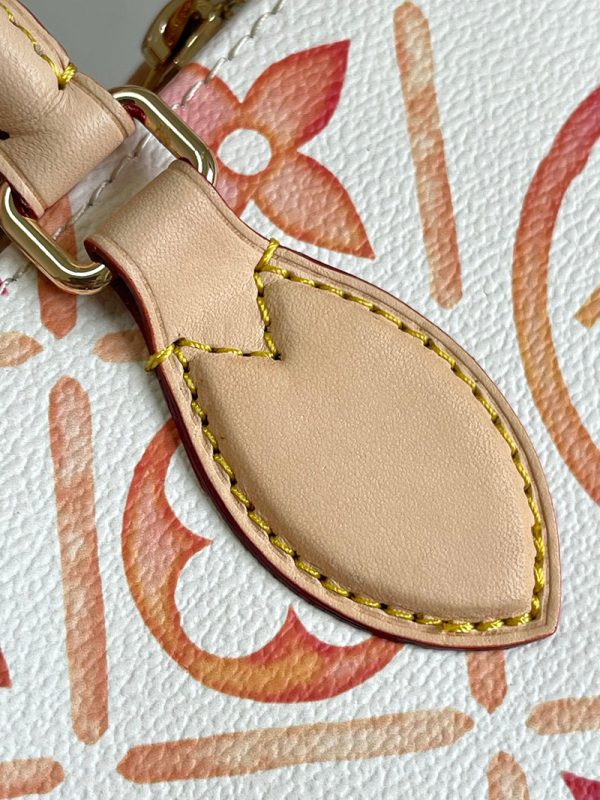 LOUIS VUITTON オンザゴー EW モノグラム・タイル キャンバス コーラル M25318 ルイヴィトン 超N品 - 画像 (6)