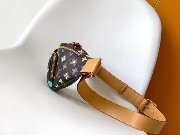 LOUIS VUITTON ルイヴィトン M24858 ラッシュ・バムバッグ モノグラム･クラギー ブラウン 超N品 - 画像 (8)