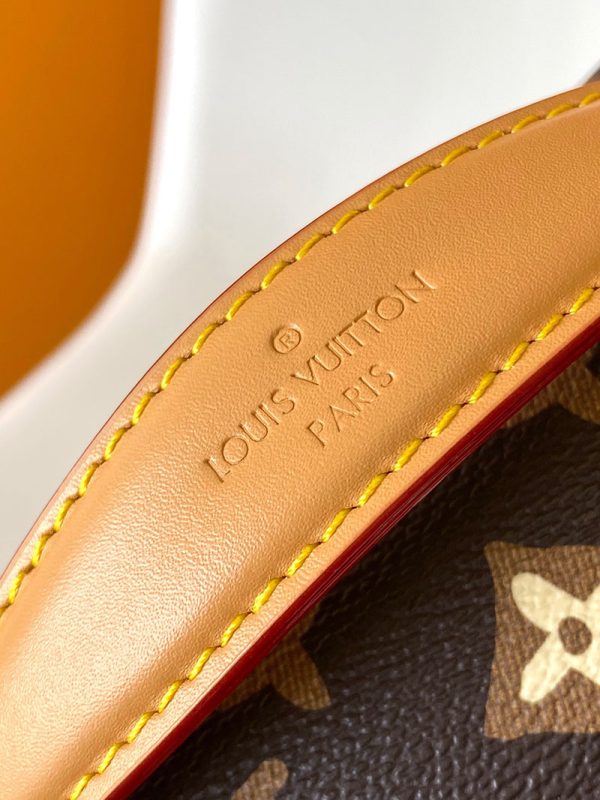 LOUIS VUITTON ルイヴィトン M24858 ラッシュ・バムバッグ モノグラム･クラギー ブラウン 超N品 - 画像 (5)