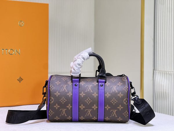 ルイヴィトン モノグラム LVラバー キーポルXS レディース 2WAYバッグ lv301225 パープル N品 ルイヴィトンスピーディ25人気 - 画像 (4)