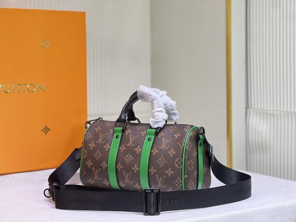 ルイヴィトン モノグラム LVラバー キーポルXS レディース 2WAYバッグ lv301226 グリーン N品 ルイヴィトン スピーディ25 値上げ - 画像 (7)