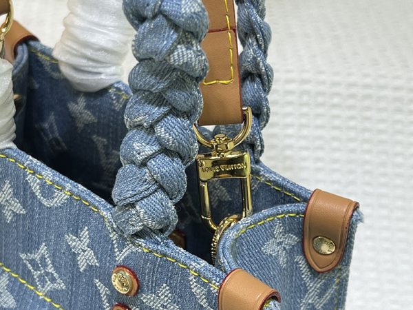 ルイヴィトン オンザゴー BB モノグラム･デニム ミニバッグ lv301245 N品 ルイヴィトン トートバッグ 布 本物 - 画像 (4)