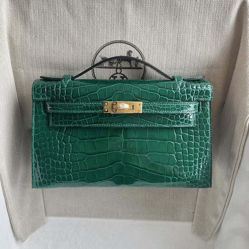 エルメス バッグ 人気 HERMES ポシェットケリー ヴェールエメラルド クロコダイル アリゲーターマット ゴールド金具 2521249 ケリーバッグ クロコダイル - 画像 (2)