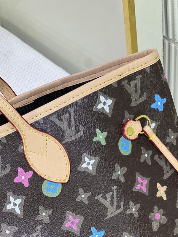 ルイヴィトン モノグラム ネヴァーフルMM チョコレート トートバッグ lv301254 N品 ヴィトン トートバッグ コーデ - 画像 (5)