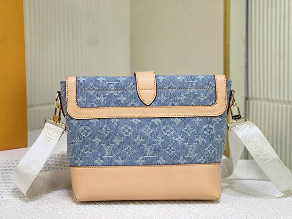 ルイヴィトン ショルダーバッグ ソミュール・メッセンジャー ショルダーバッグ メンズ lv301256 N品 ルイヴィトン メンズ バッグ ランキング - 画像 (7)
