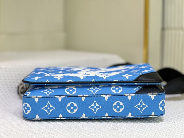 ルイヴィトン モノグラム エクリプス リバース トリオメッセンジャー lv301258 N品 ルイヴィトン メンズ ショルダーバッグ 人気 - 画像 (6)