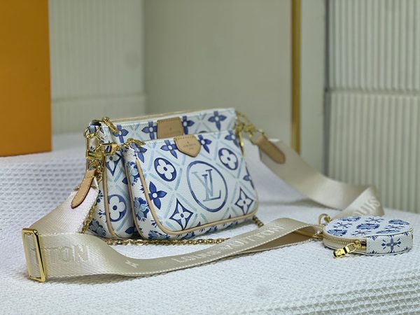 ルイヴィトン ショルダーバッグ ミュルティ ポシェット アクセソワール モノグラムタイル M25374 N品 - 画像 (9)