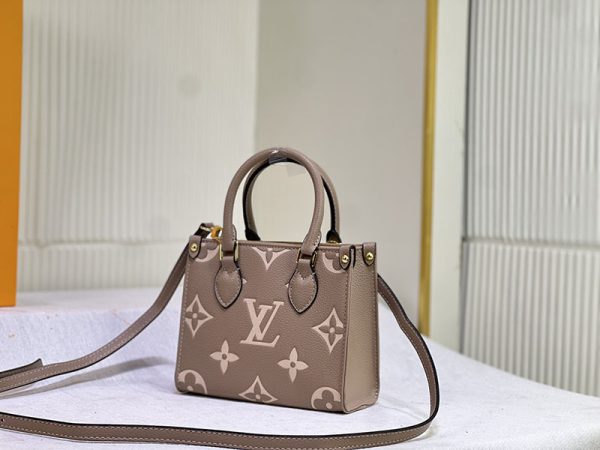 ルイヴィトン バイカラー　モノグラムアンプラント　オンザゴーＢＢ　Ｍ４７０５４　トートバッグ N品 - 画像 (8)