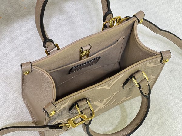 ルイヴィトン バイカラー　モノグラムアンプラント　オンザゴーＢＢ　Ｍ４７０５４　トートバッグ N品 - 画像 (3)