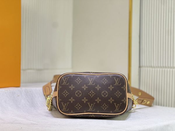ルイヴィトン ロック & ウォーク ロックミー ショルダーバッグ・ポシェット lv301279 N品 ルイヴィトン 斜めがけ レディース - 画像 (6)