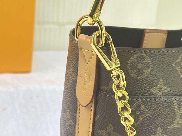 ルイヴィトン ロック & ウォーク ロックミー ショルダーバッグ・ポシェット lv301279 N品 ルイヴィトン 斜めがけ レディース - 画像 (2)
