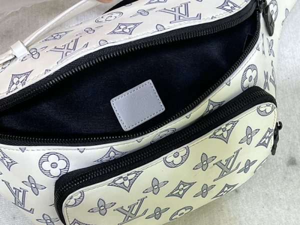 ルイヴィトン モノグラムシャドウ ラッシュバムバッグ ウエストバッグ ホワイト M25227 N品 - 画像 (3)
