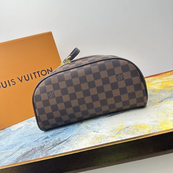 ルイヴィトン トゥルース トワレ キングサイズ ダミエエベヌ セカンドバッグ メンズ トラベル ポーチ N47527 N品 - 画像 (8)