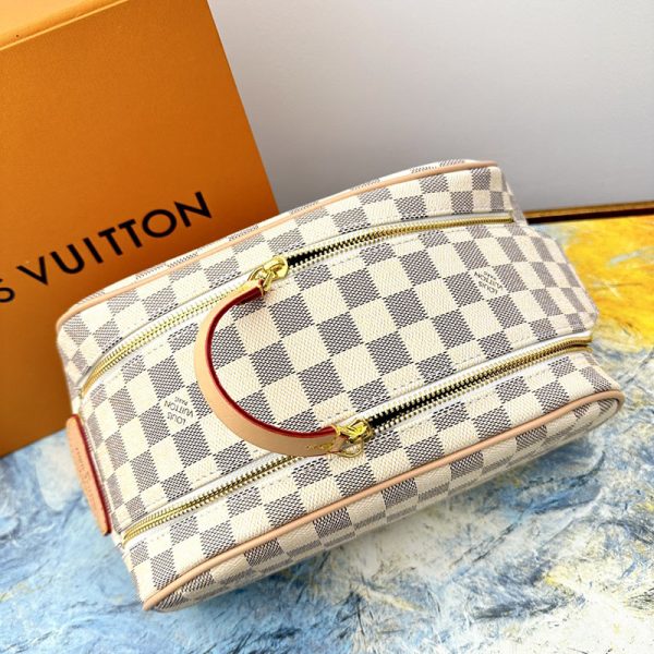 ルイヴィトン ダミエ アズール トゥルース トワレ N41420 レディース 化粧ポーチ N品 - 画像 (2)