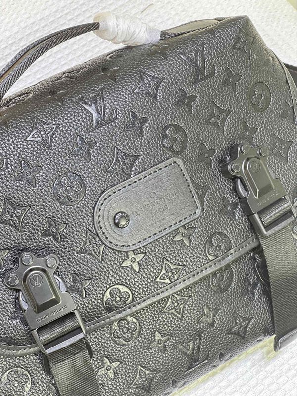 ルイヴィトン LV トレイル･メッセンジャー lv301291 ブラック N品 ルイヴィトン バッグ メンズ 黒 - 画像 (5)