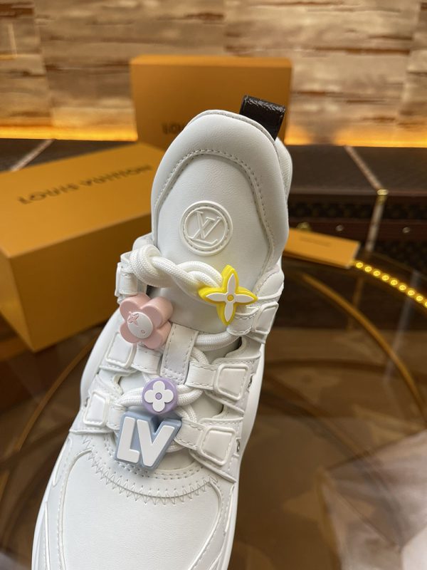 ルイヴィトン 靴 LV アークライト スニーカー レディース lv303295 ホワイト N品 ルイヴィトン アークライト コーデ - 画像 (3)