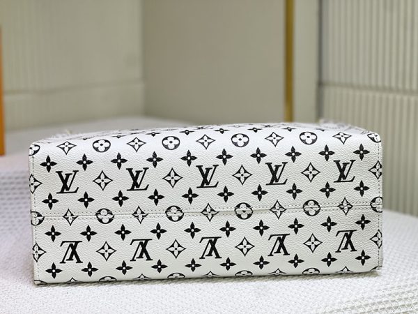 ルイヴィトン トートバッグ モノグラム アンプラント オンザゴーMM lv301301 ホワイト N品 トートバッグ レディース atelier viviela - 画像 (6)
