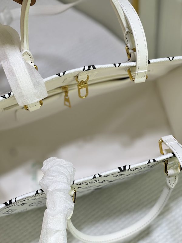 ルイヴィトン トートバッグ モノグラム アンプラント オンザゴーMM lv301301 ホワイト N品 トートバッグ レディース atelier viviela - 画像 (2)