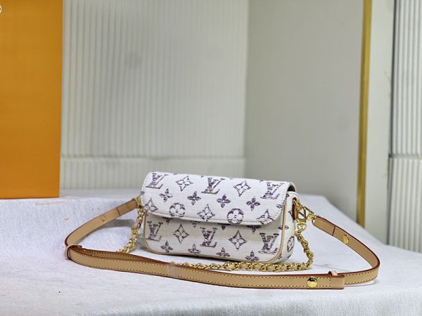 ルイヴィトン ショルダーバッグ レディース モノグラム ホワイト LOUIS VUITTON M83499 アルチカラー ホワイト N品 - 画像 (8)