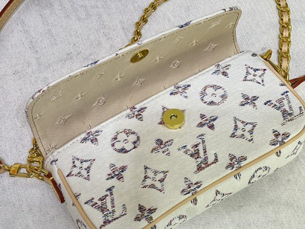 ルイヴィトン ショルダーバッグ レディース モノグラム ホワイト LOUIS VUITTON M83499 アルチカラー ホワイト N品 - 画像 (4)