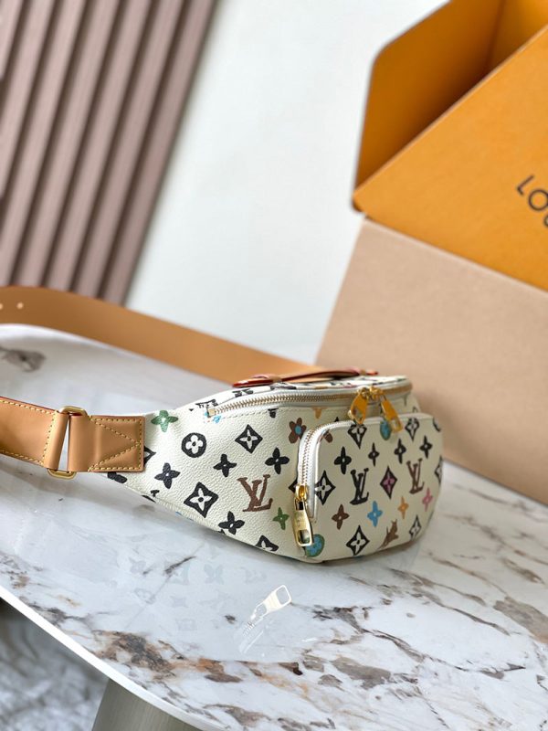 LOUIS VUITTON モノグラムクラギー ラッシュ・バムバッグ lv301317 バニラ 超N品 ルイヴィトン バムバッグ コーデ - 画像 (9)