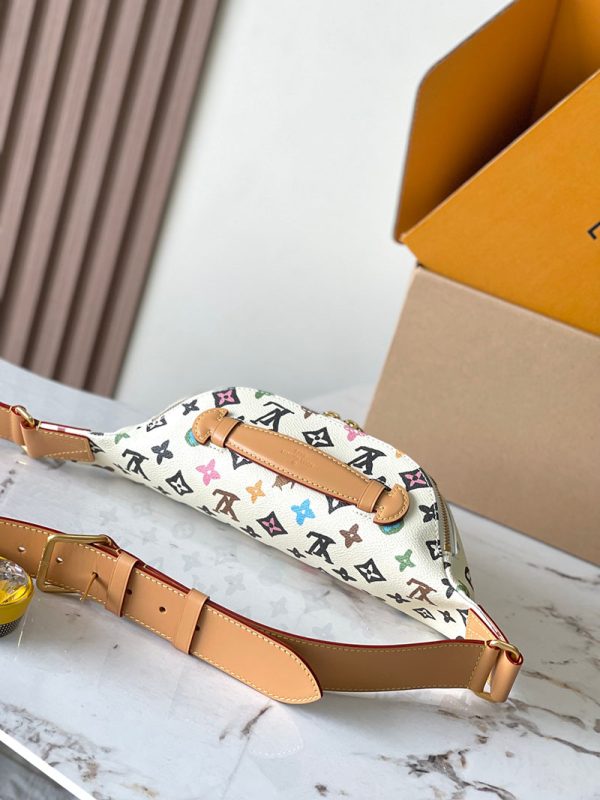 LOUIS VUITTON モノグラムクラギー ラッシュ・バムバッグ lv301317 バニラ 超N品 ルイヴィトン バムバッグ コーデ - 画像 (8)