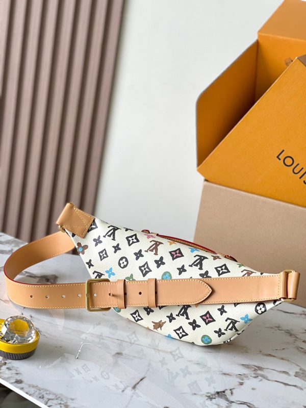 LOUIS VUITTON モノグラムクラギー ラッシュ・バムバッグ lv301317 バニラ 超N品 ルイヴィトン バムバッグ コーデ - 画像 (7)