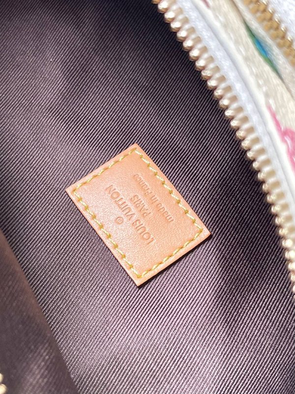 LOUIS VUITTON モノグラムクラギー ラッシュ・バムバッグ lv301317 バニラ 超N品 ルイヴィトン バムバッグ コーデ - 画像 (2)
