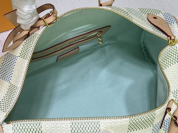 ルイヴィトン スピーディバンドリエール 40 ダミエポップ レザー lv301328 ピスタチオ N品 スピーディ p9 バンドリエール 40 - 画像 (3)